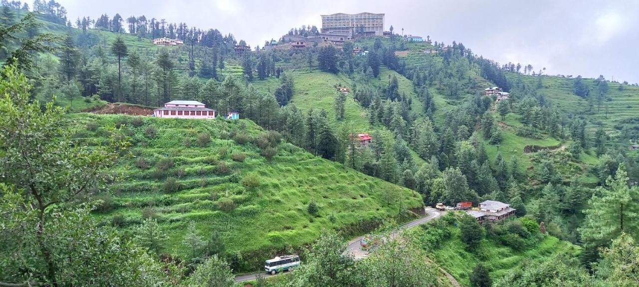 Humble Holiday Inn Kufri Simla Eksteriør bilde