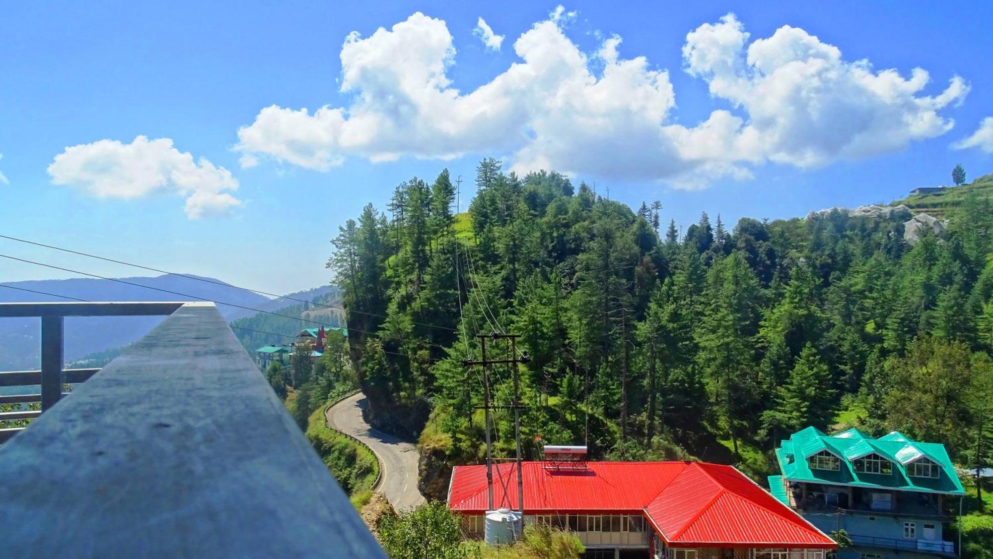Humble Holiday Inn Kufri Simla Eksteriør bilde